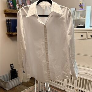 Banana Republic White Button Down Shirt Size M